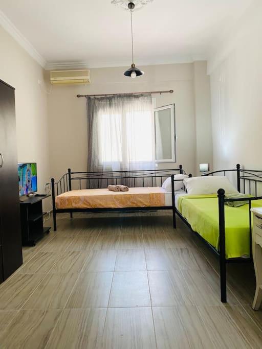 Modern 2Br Near Centre -5Min Wlk Apartment Patras Exterior foto